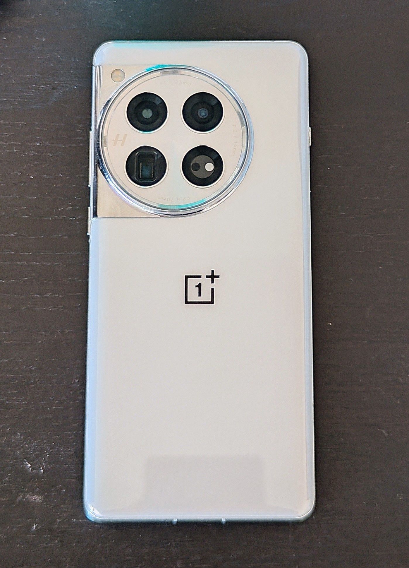 Oneplus 12 - 24 RAM / 1 TB