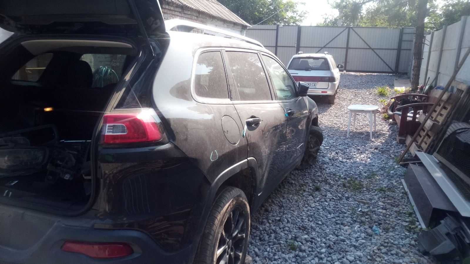 Разборка Jeep Cherokee KL 2.4 Цвет PRP 2013 2014 2015 2016 2017