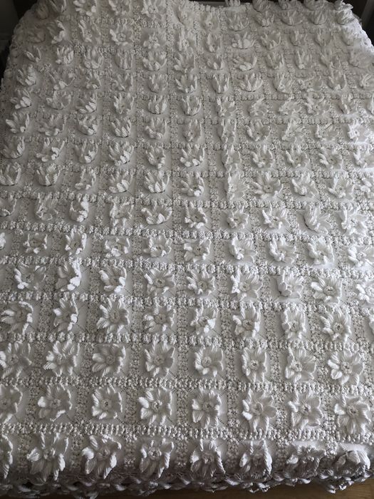 Colcha Antiga de Linha DMC