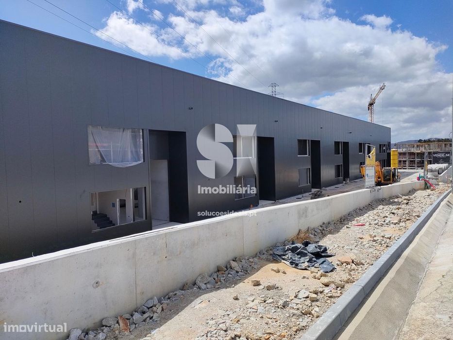 Pavilhão Industrial Gandra