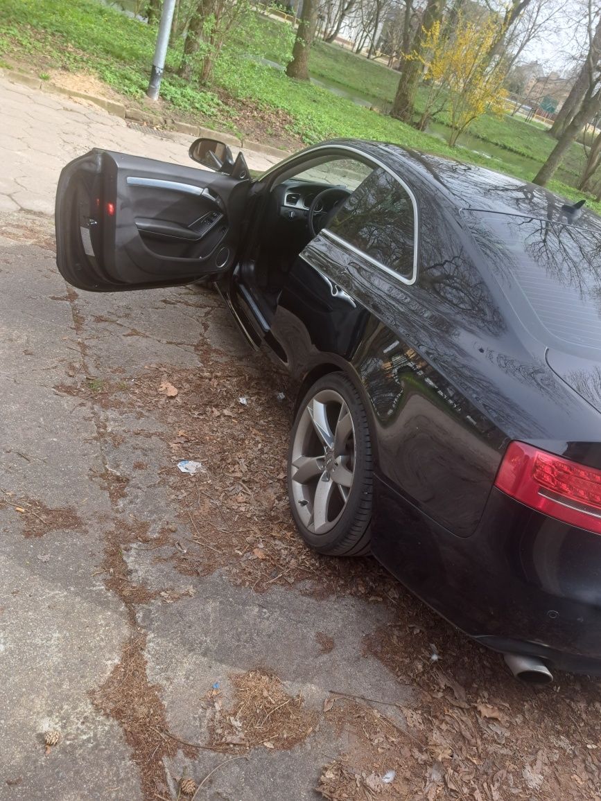 Audi A5 quattro 3.0tdi