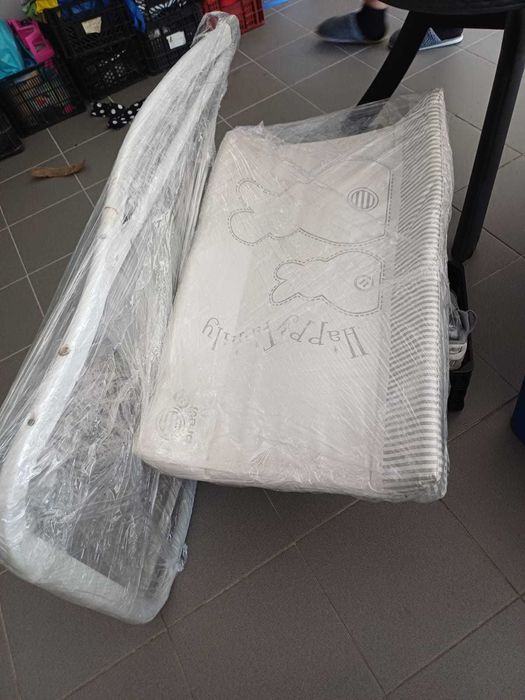 Banheira com muda fraldas