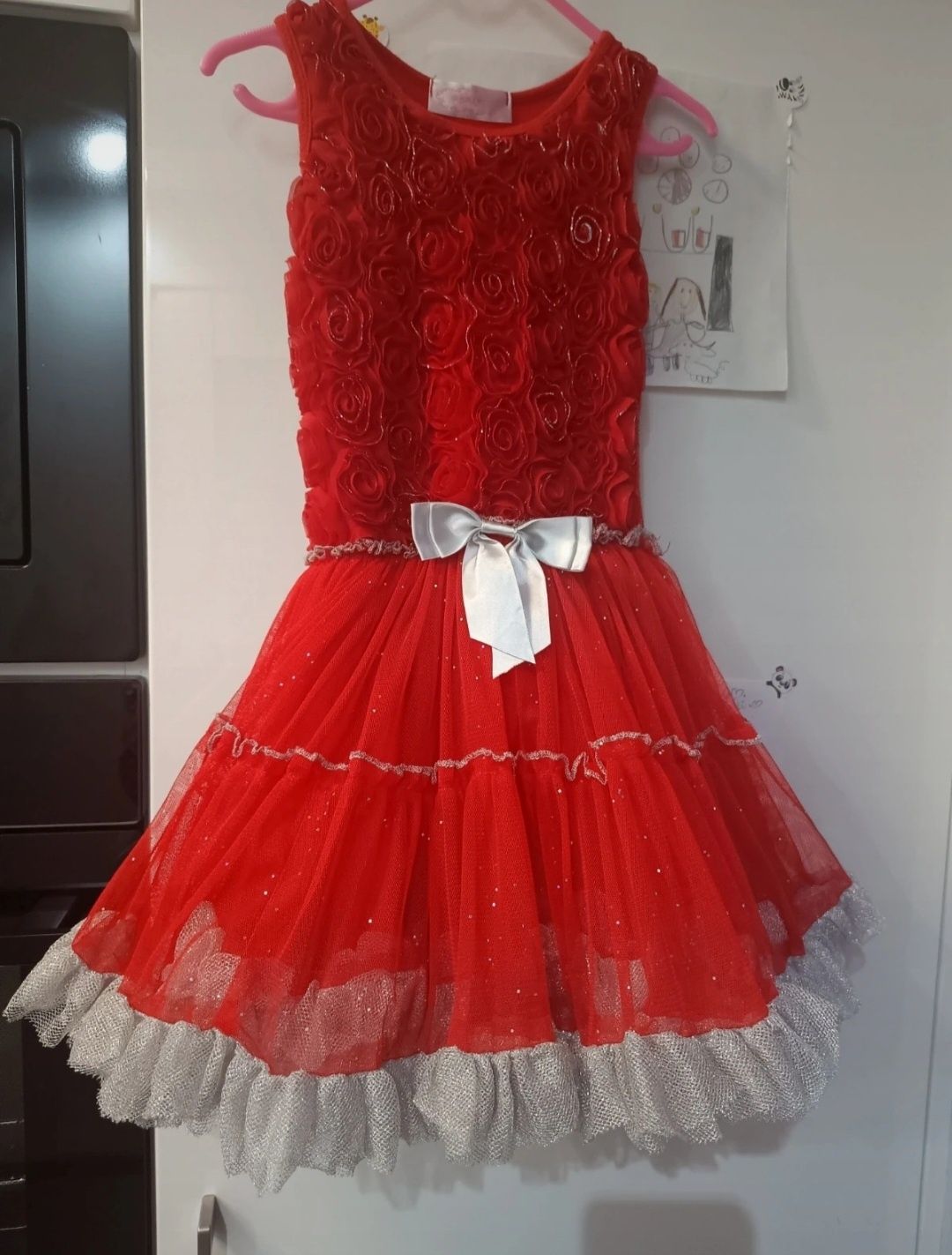 Śliczna sukienka Popatu, rozmiar 116