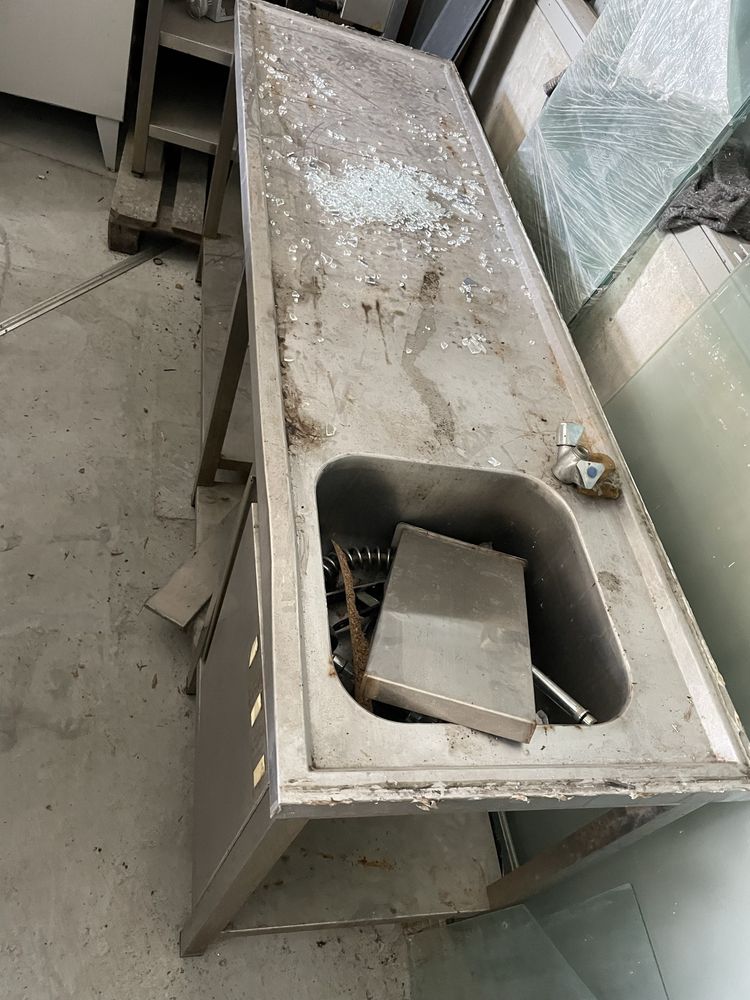 Bancada inox com lavatório industrial