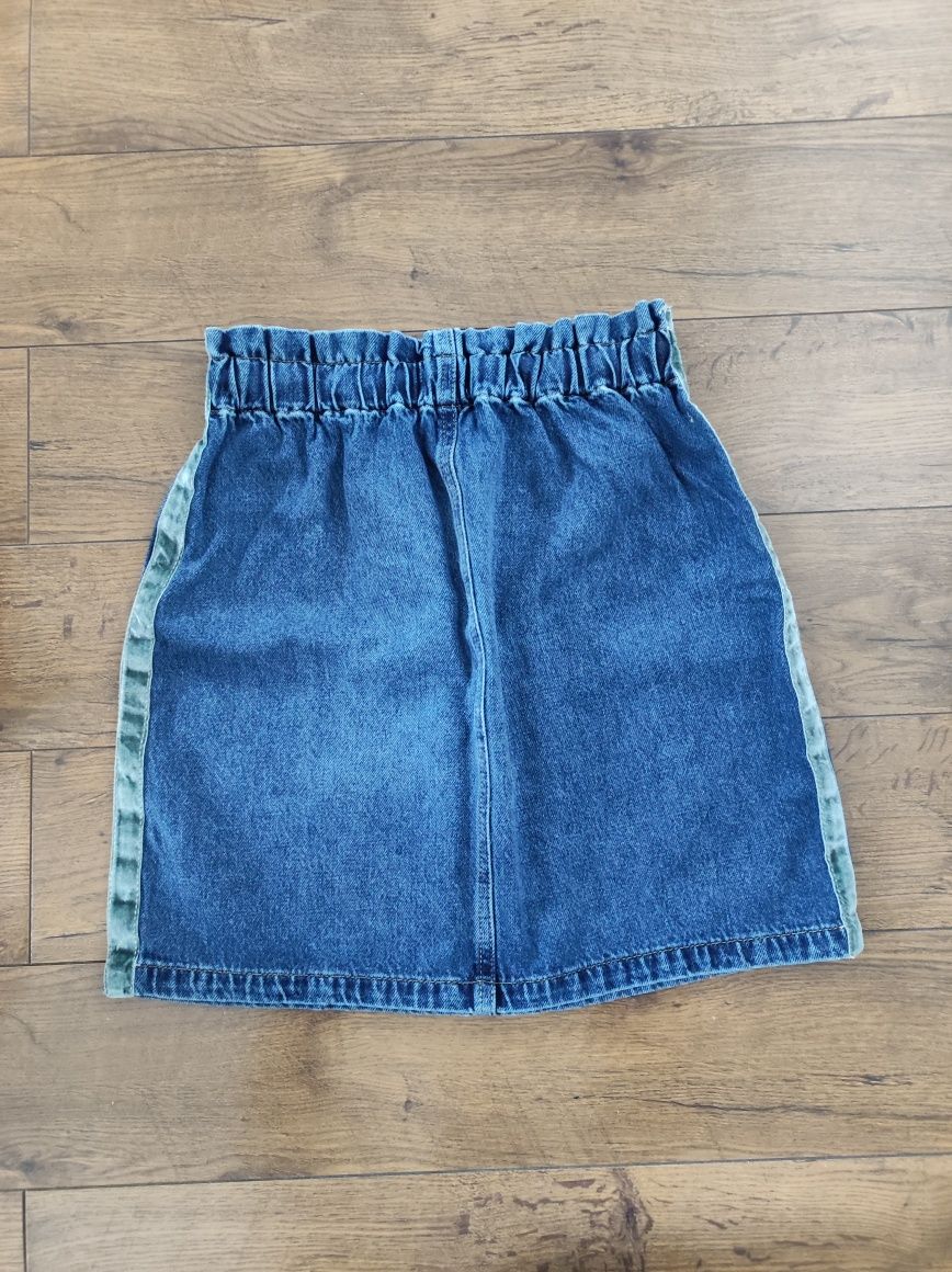 Spódniczka jeansowa mini z paskami po bokach r. S/36