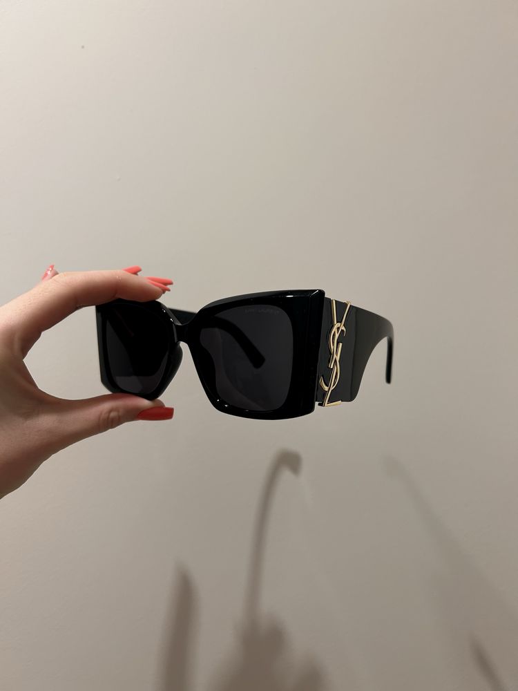 Nowe okulary przeciwsłoneczne damskie masywne blaze ysl