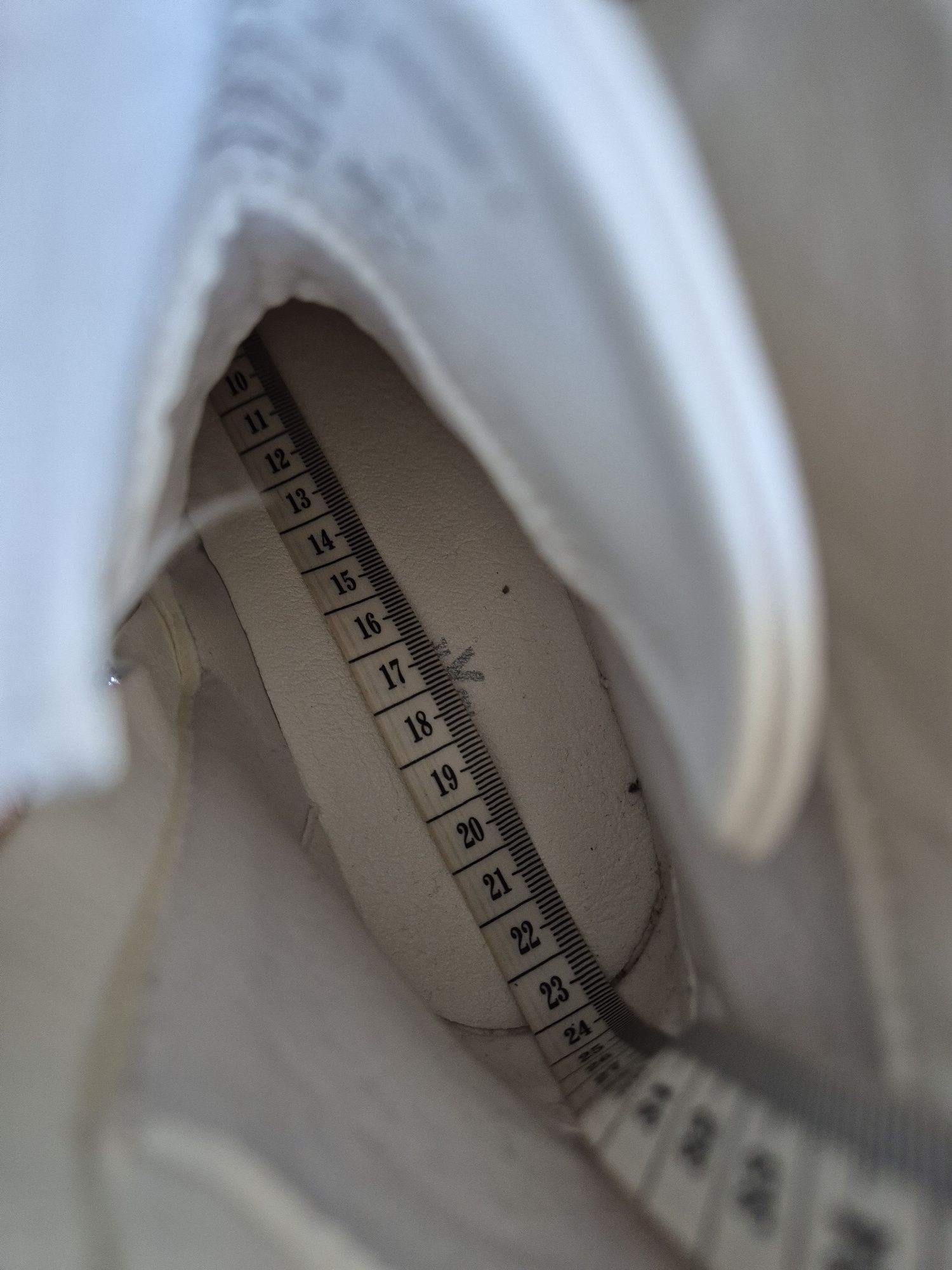 Buty, botki damskie Nowe