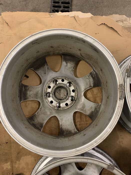 Титани диски R18 5x130