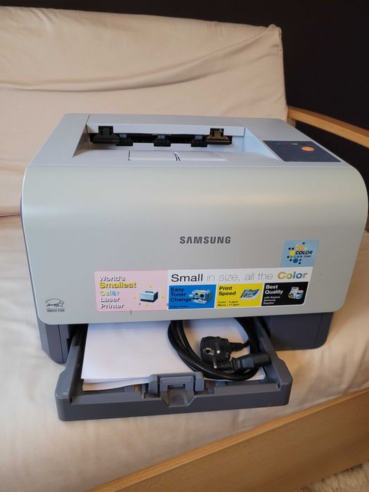 Drukarka kolorowa laserowa SAMSUNG CLP-300 + zapas tonerów
