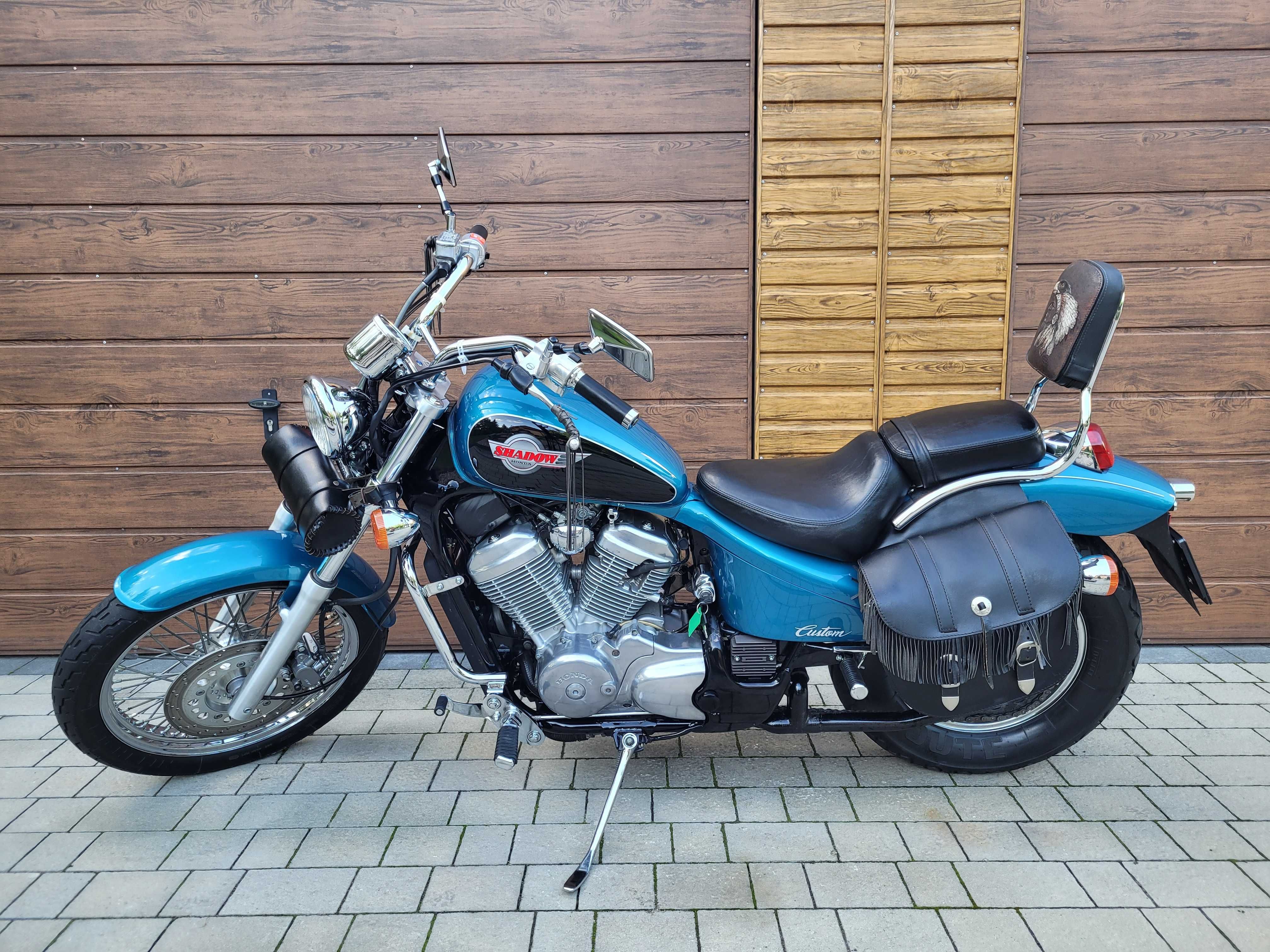Honda Shadow VT 600 Custom