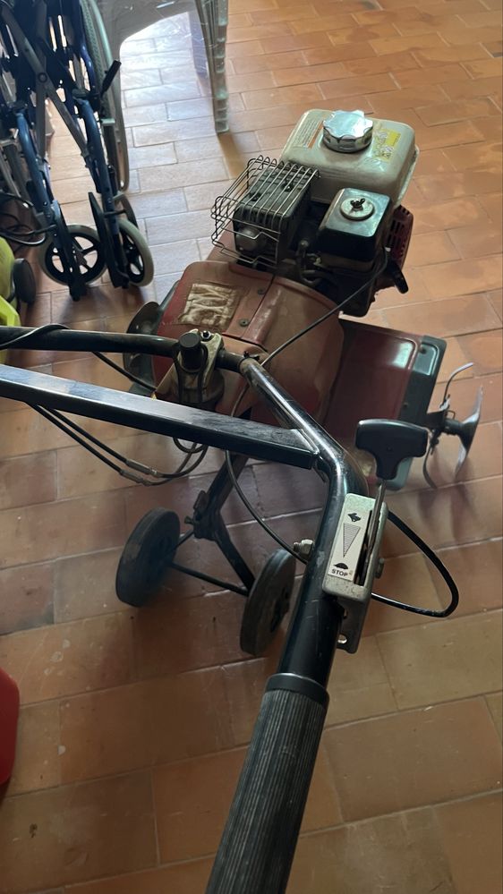 Motoenxada Honda GX160