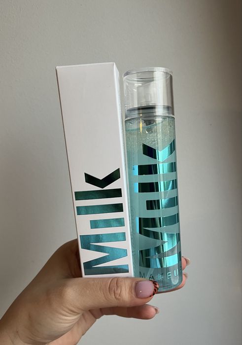 mgiełka utrwalająca makijaż Milk makeup hydro grip set & refresh spray