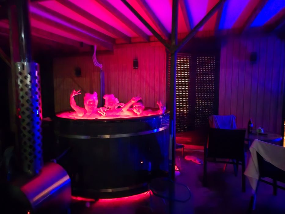 Domek wynajem z sauna jacuzzi ogniskiem najczystsze jezioro Polski