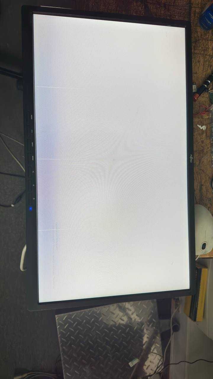 Монітор 24" Fujitsu E24-8 TS Pro DP/DVI/VGA FullHD IPS уцінка