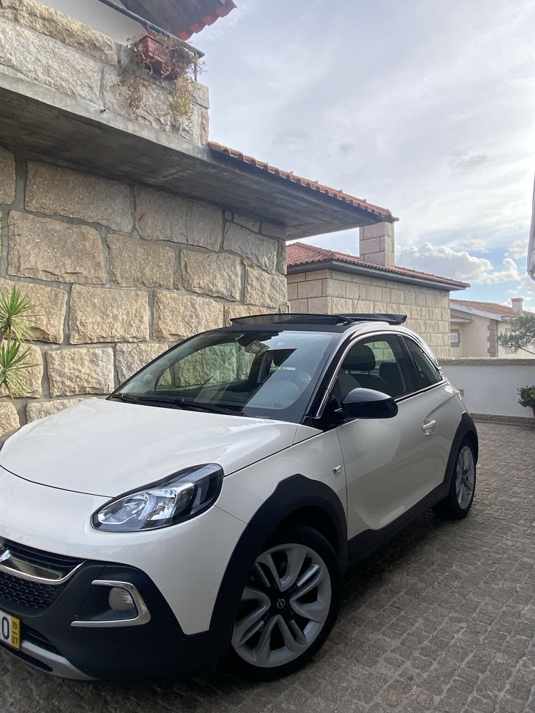 Opel Adam Rocks 1.0 115cv