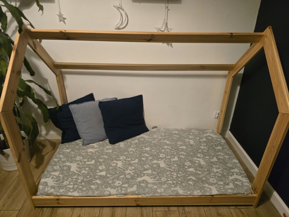 Łóżko Domek dziecięce 160x80 dla dzieci sosna