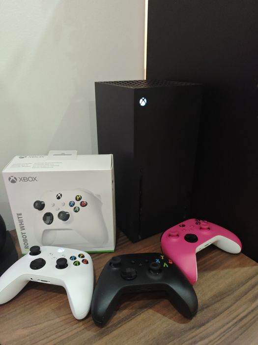 Xbox Series X + 3 comandos
