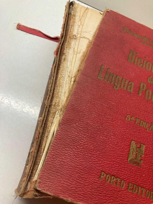 Dicionário da Língua Portuguesa (5ª Edição)