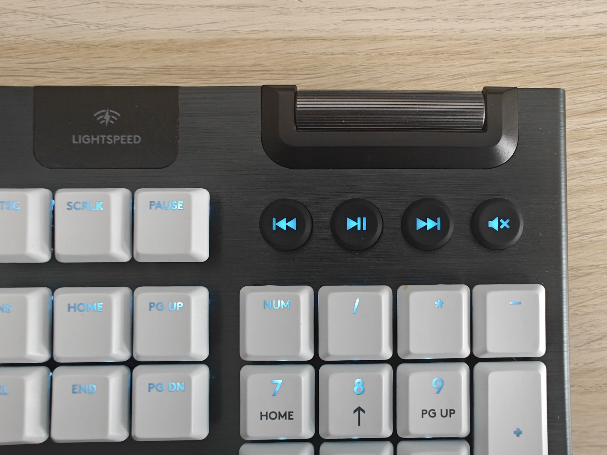 Custom - Klawiatura mechaniczna bezprzewodowa Logitech G915 Tactile