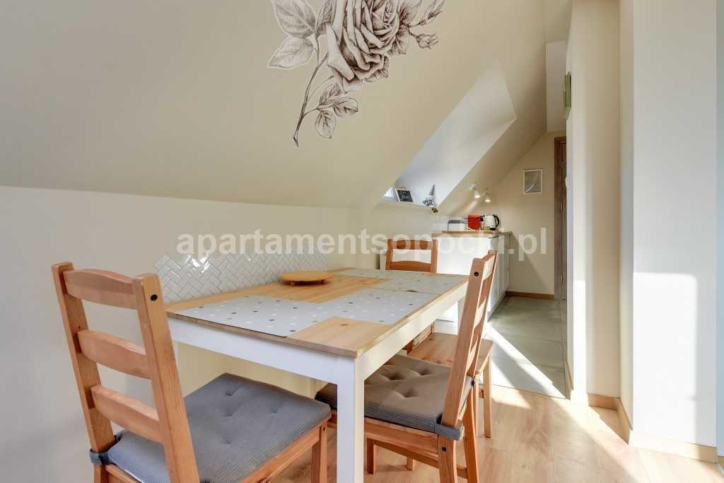 Apartament Sopocki Kasztanowy dla 2-6 osób Sopot Dolny