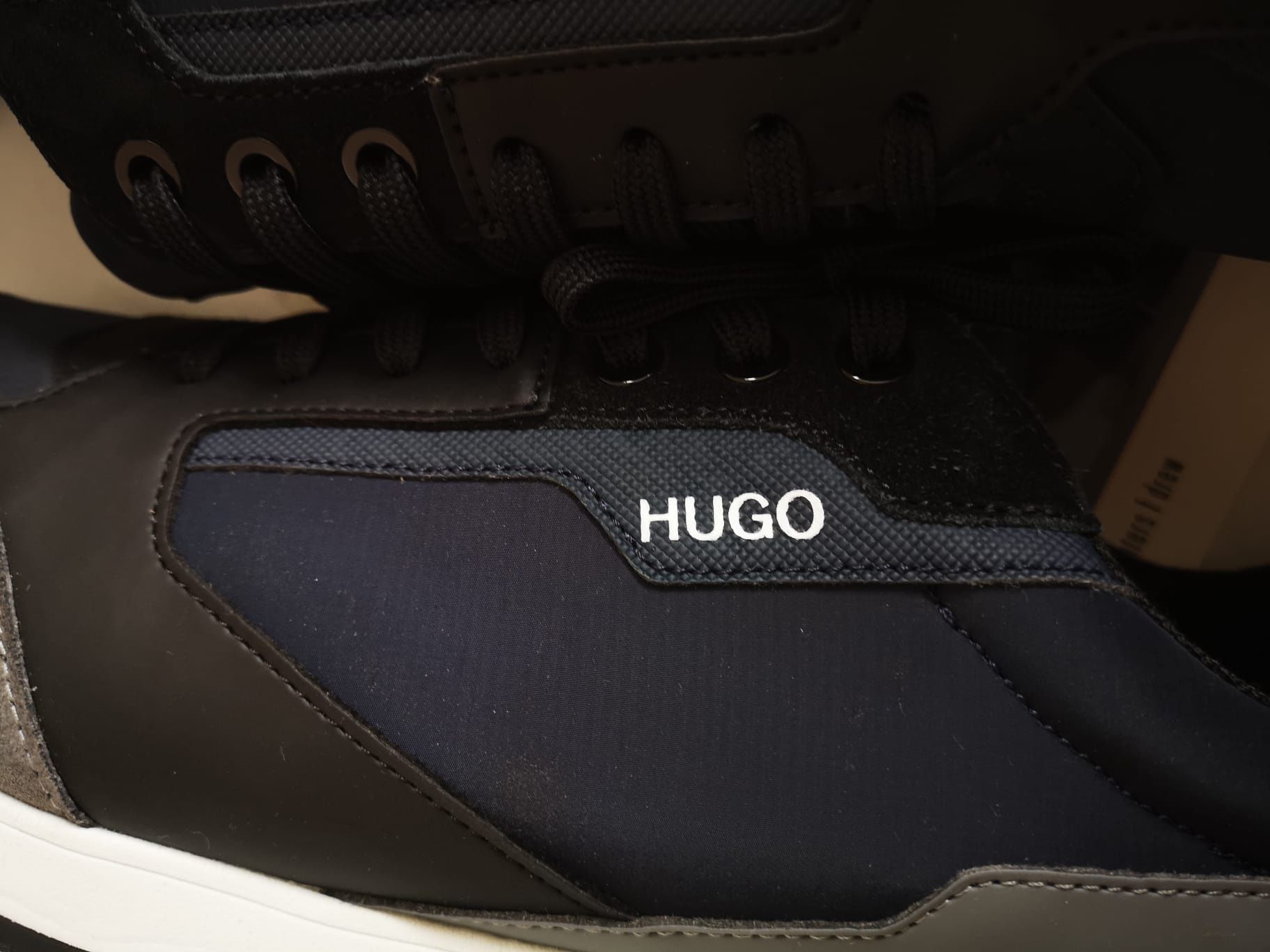 Tênis Hugo Boss novos
