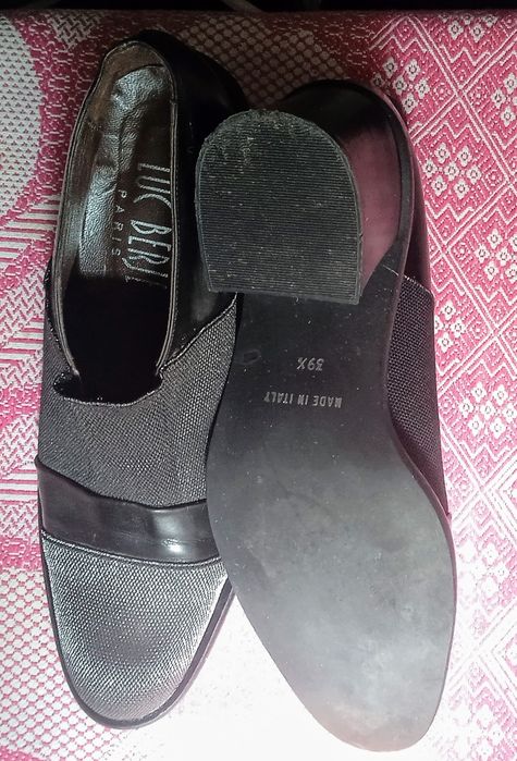 Шкіряні італійські туфлі / мешти