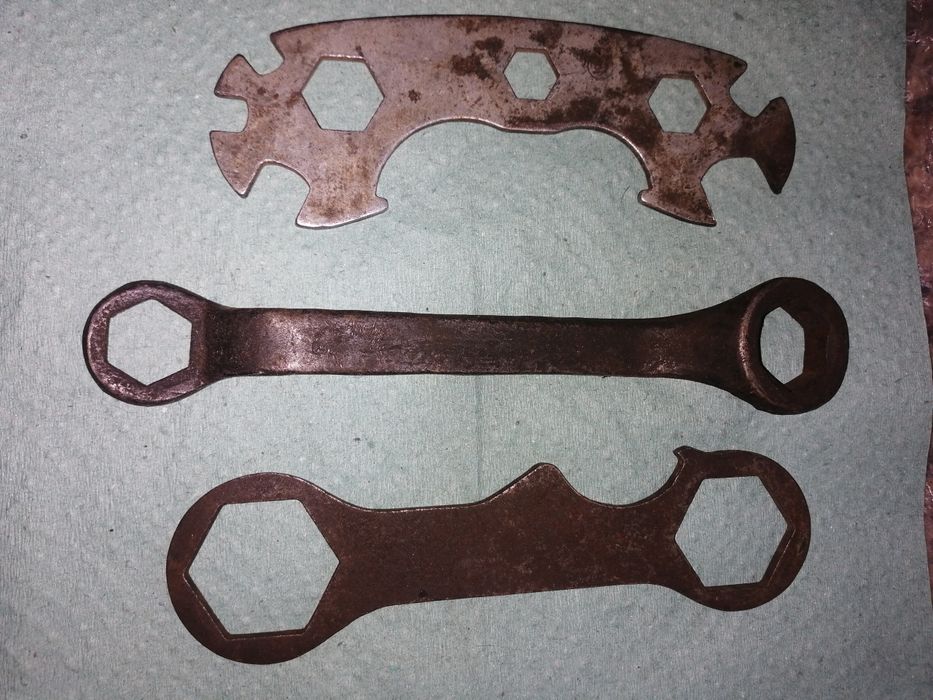 Інструмент, різні ключі