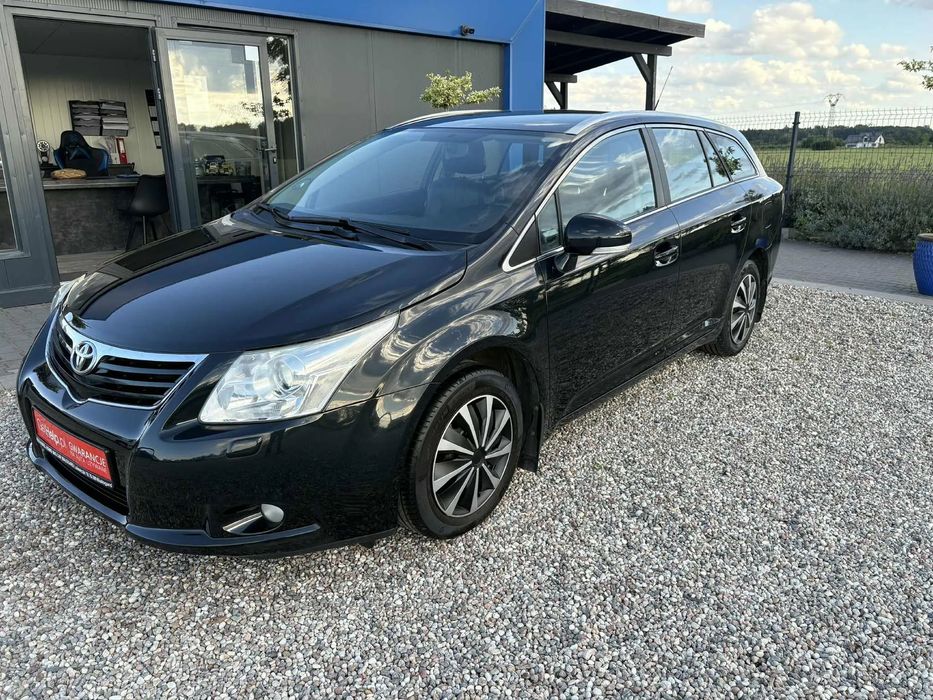 Toyota Avensis *oryginalny przebieg*opłacony*