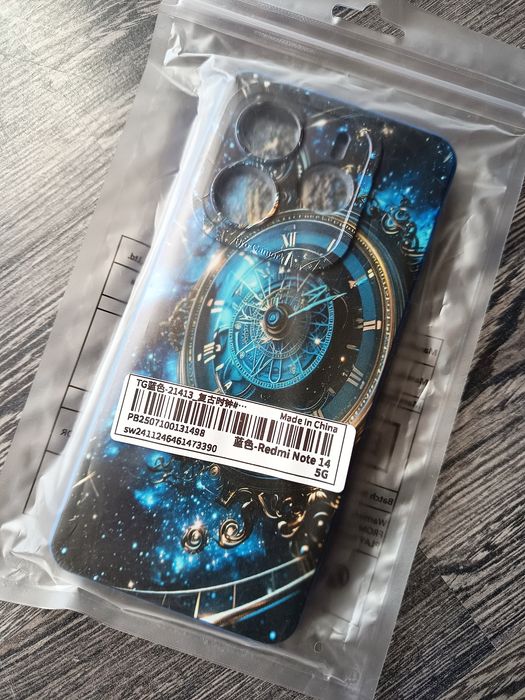 Etui do Xiaomi Redmi Note 14 5G. Świąteczno-noworoczny nadruk. Nowe!