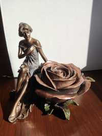Róża Szkatułka w Stylu Secesyjnym VERONESE