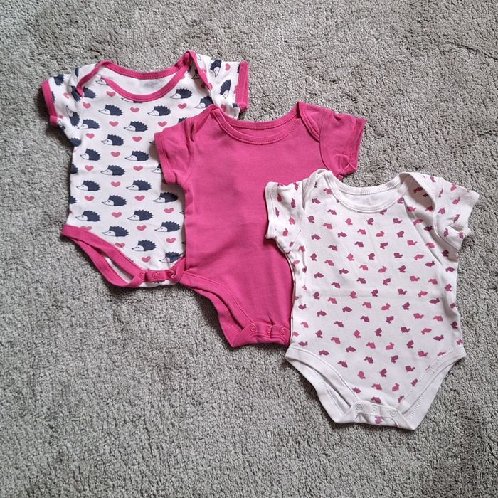 Body z krótkim rękawem 3 pak rozmiar 74