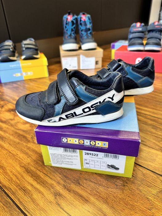 Кросівки Pablosky, чешки,