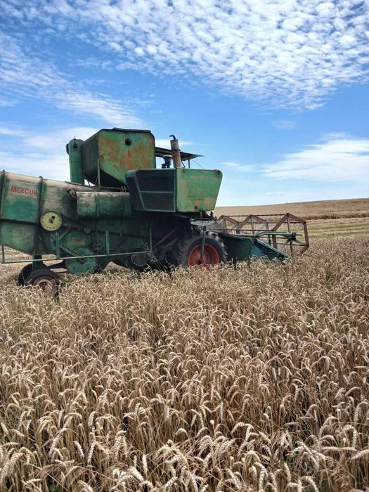 Продам комбайн Клас