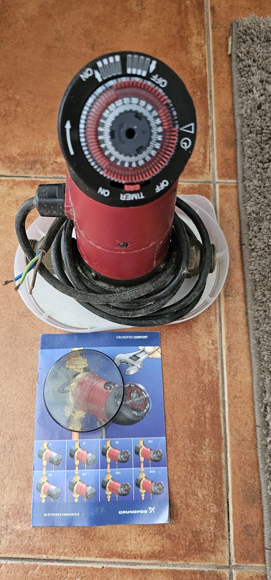 Bomba Grundfos de recirculação, como nova.