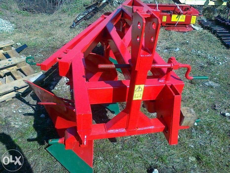 Plug 4skibowy podwyrzszany agromix szer. robocza 1.6m