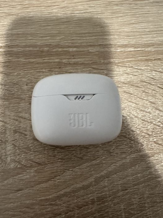 Słuchawki JBL tune beam dokanałowe białe