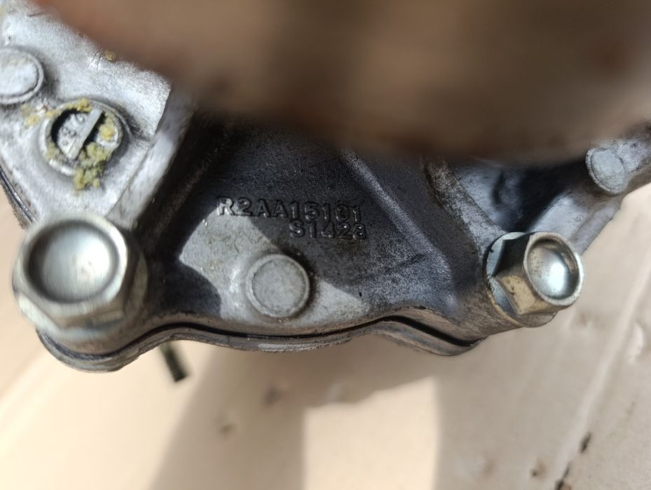 Помпа 2.2 MZR-CD Mazda 6 GH CX-7 Mazda 3