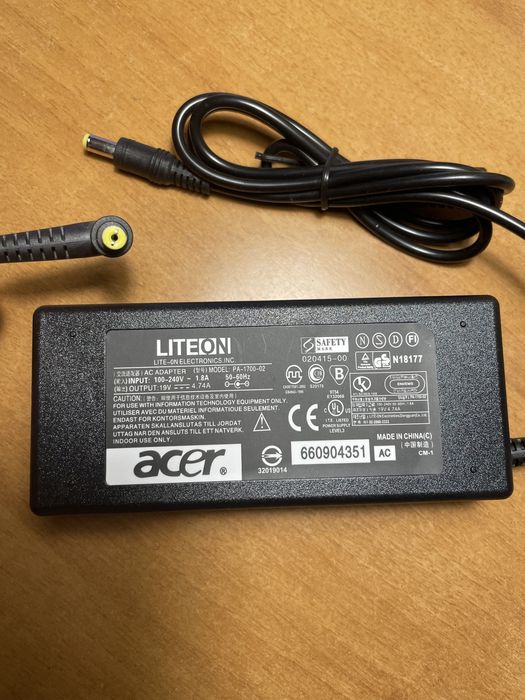 Блок Питания Зарядное Устройство Зарядка Acer Aspire V3 V5 A315, Swift