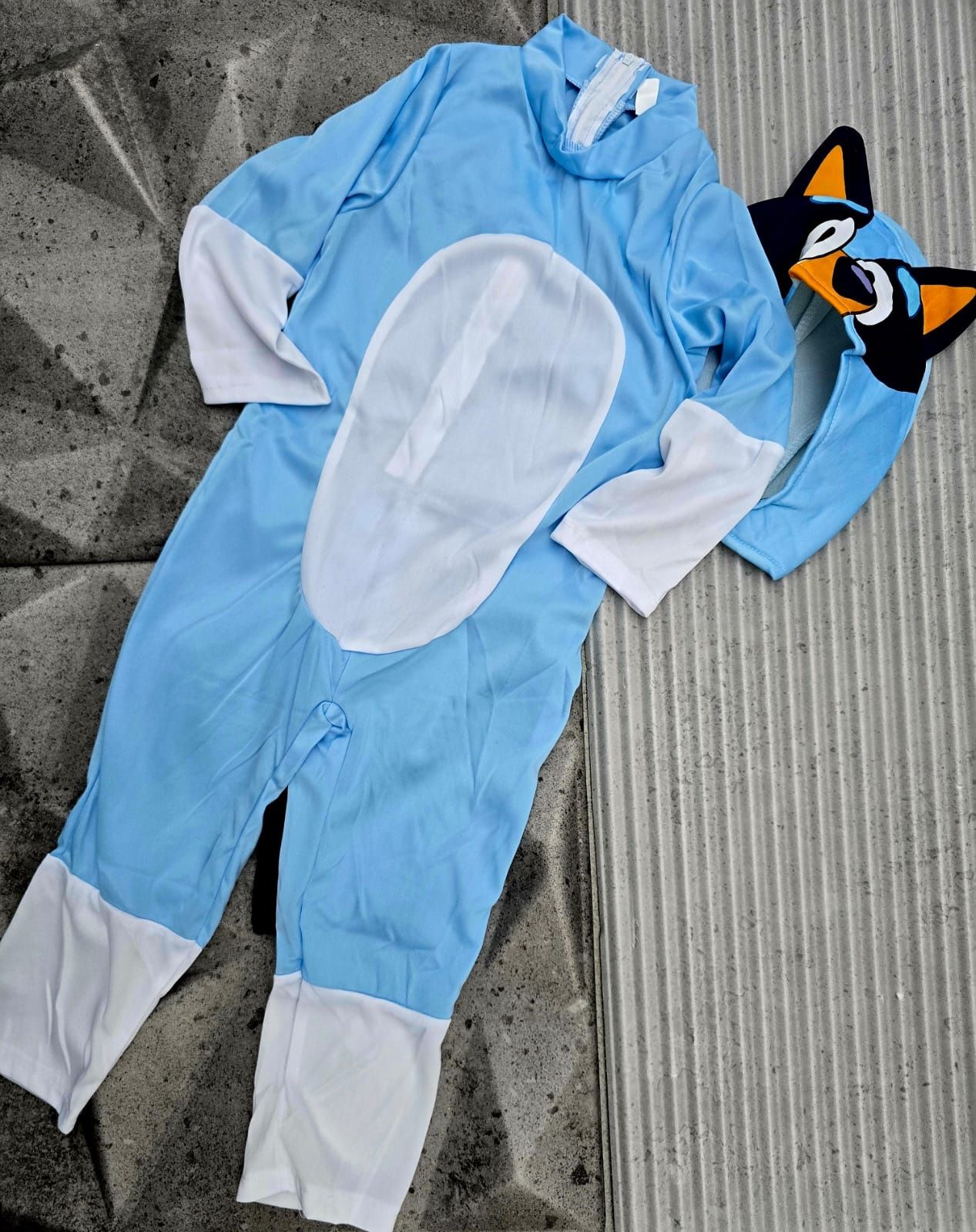 Ekstra strój przebranie dla dzieci Bluey rozmiar M nowy