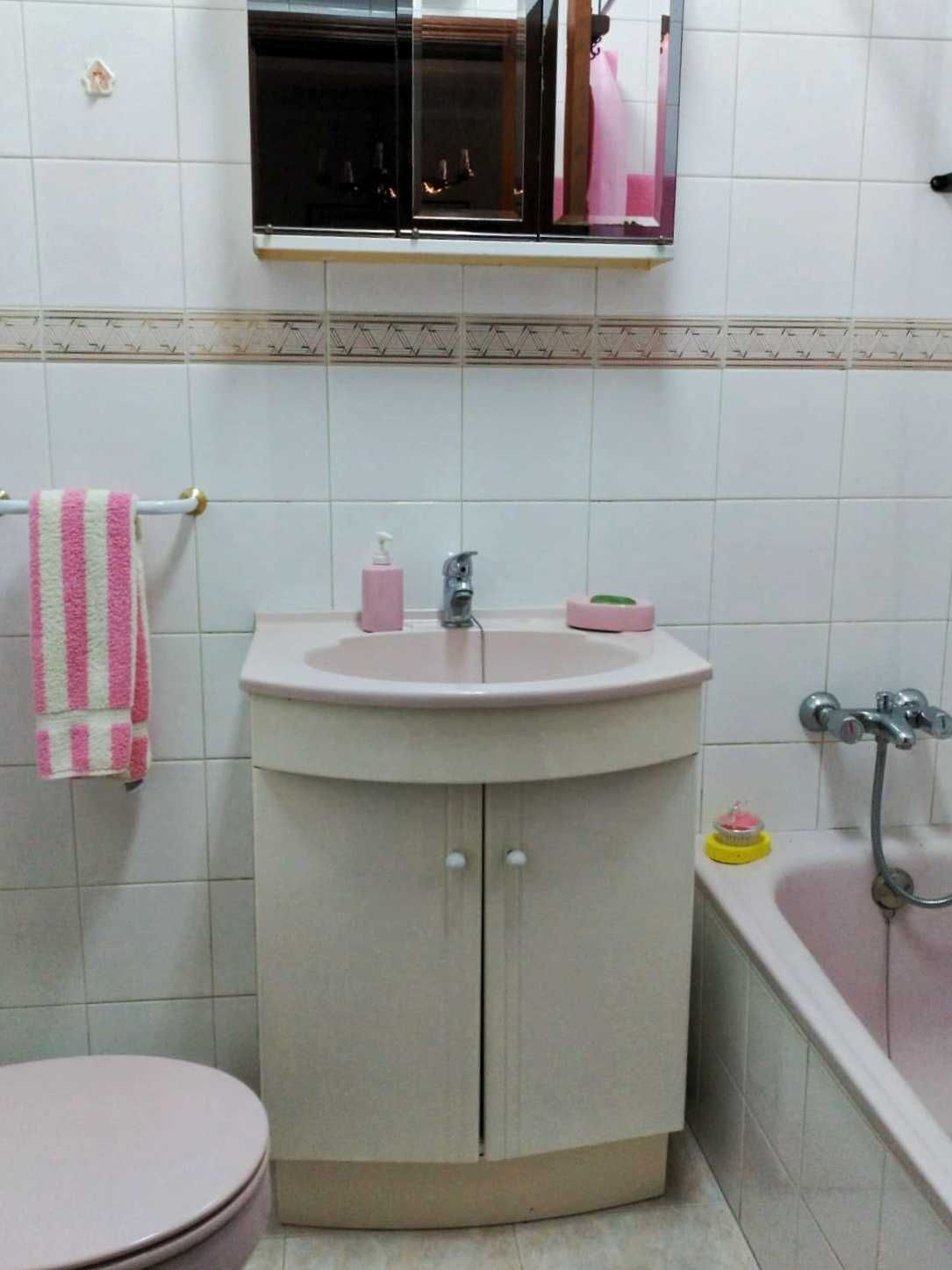 Quarto em apartamento na praia S. Bernardino-Peniche