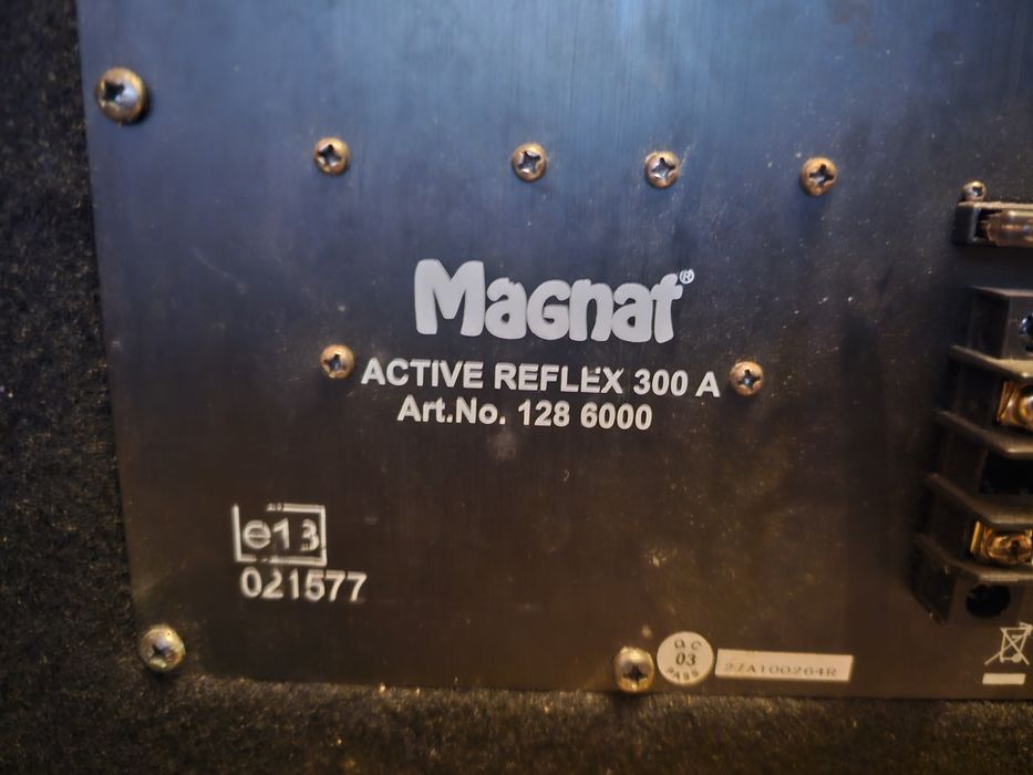 Magnat Active Reflex 300 A – aktywny subwoofer samochodowy