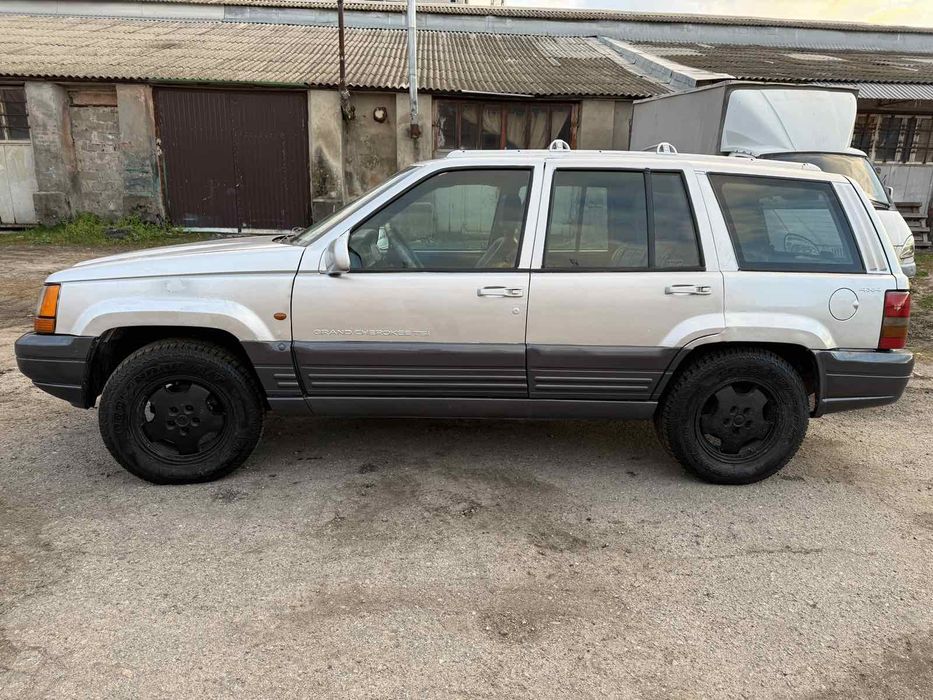 Jeep Grand Cherokee 2001рік 3л дизель МКПП повний привід 4х4