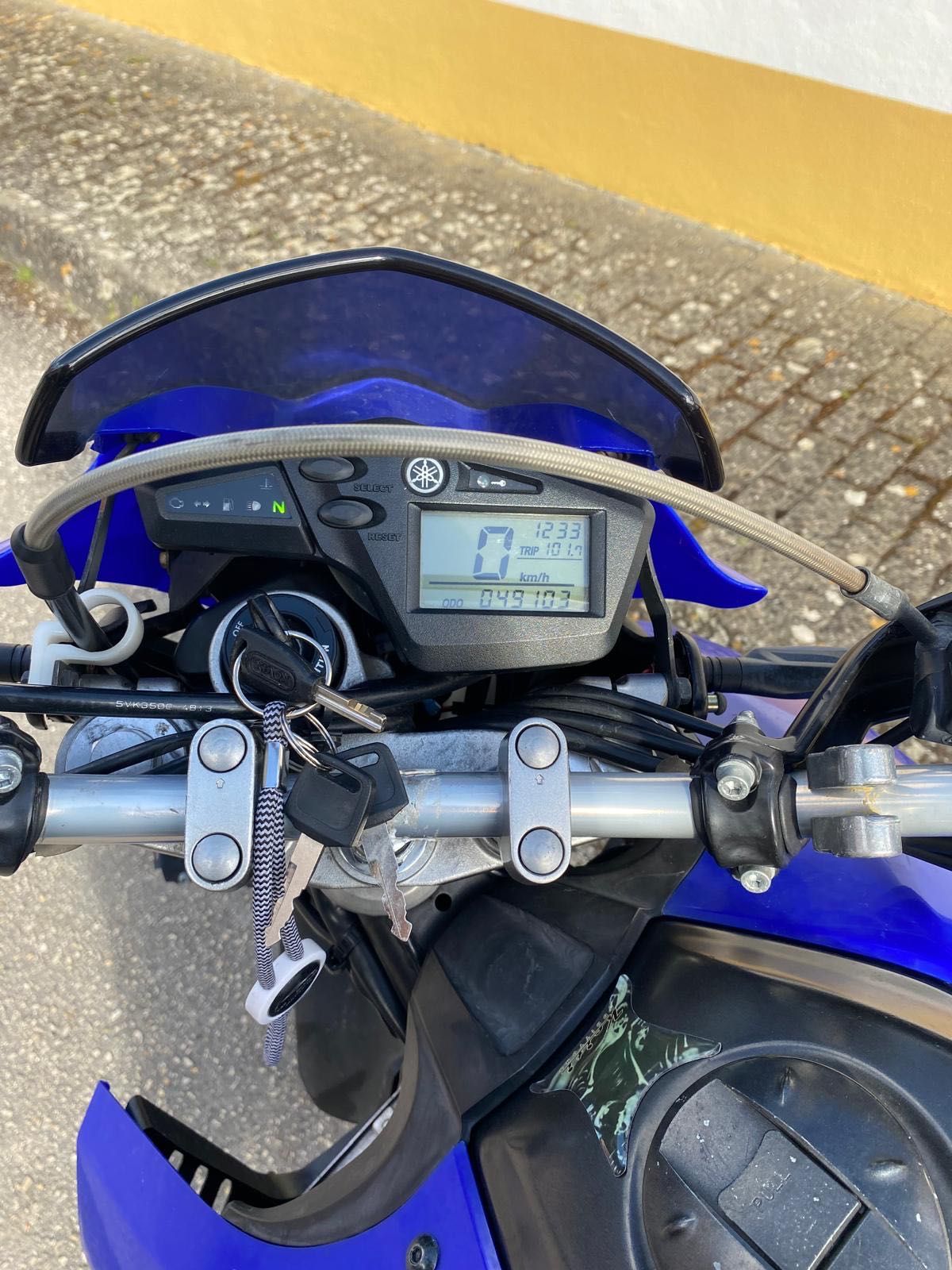 Xt660 versão supermotard
