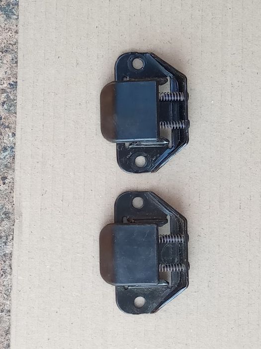 Направляючі задньої дверки кришка багажника ЛЯДА Мерседес Віто 638/639