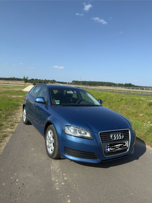 Audi A3 1,6 tdi automat