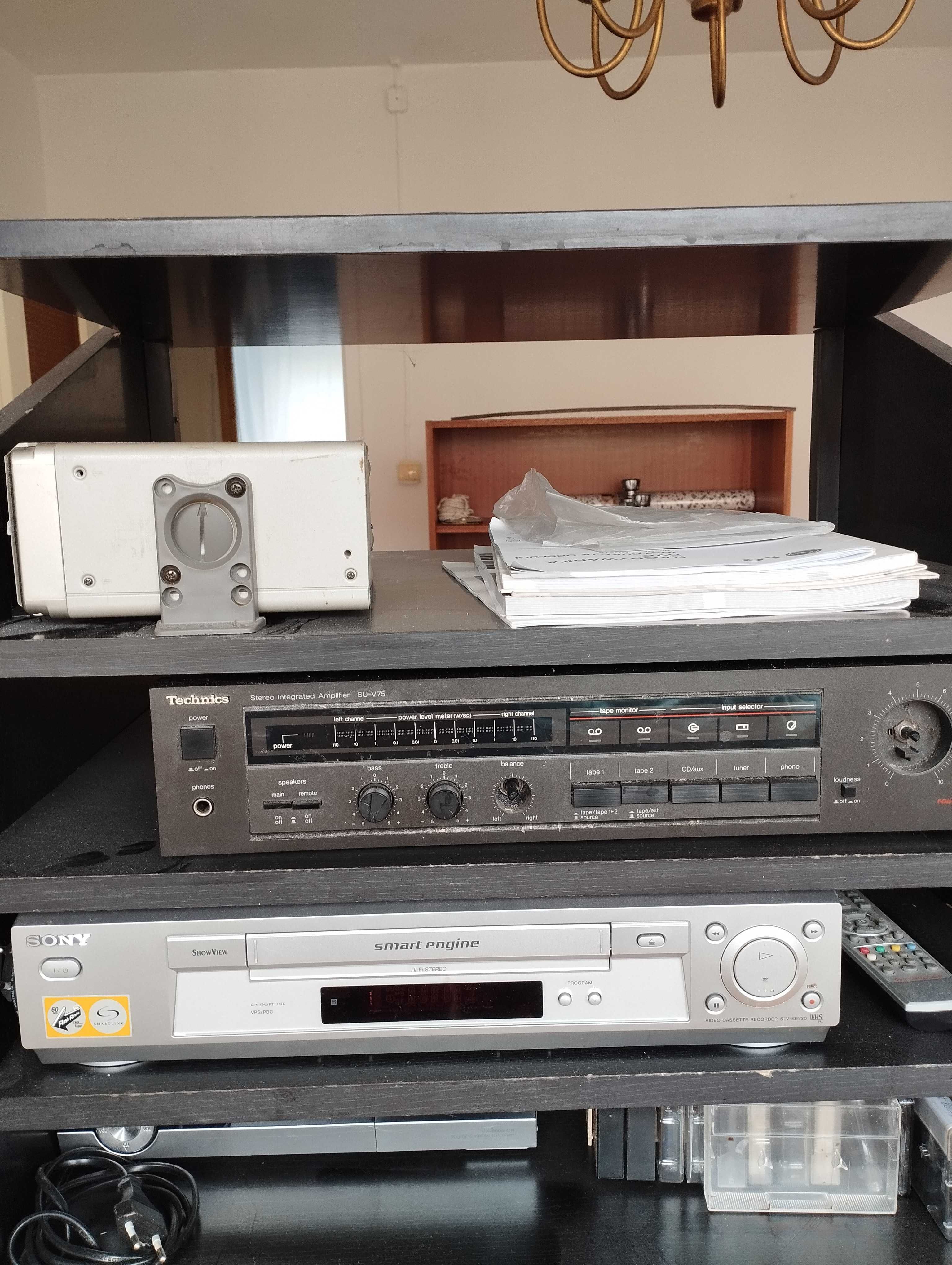 Odtwarzacze stereo i video