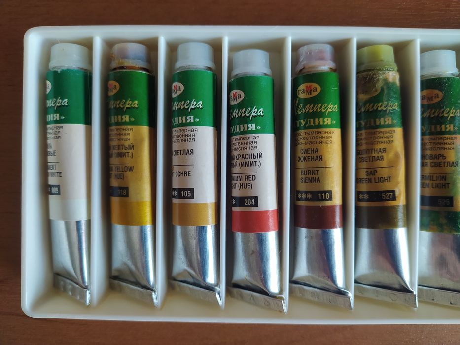 Фарби олійні художні темперні