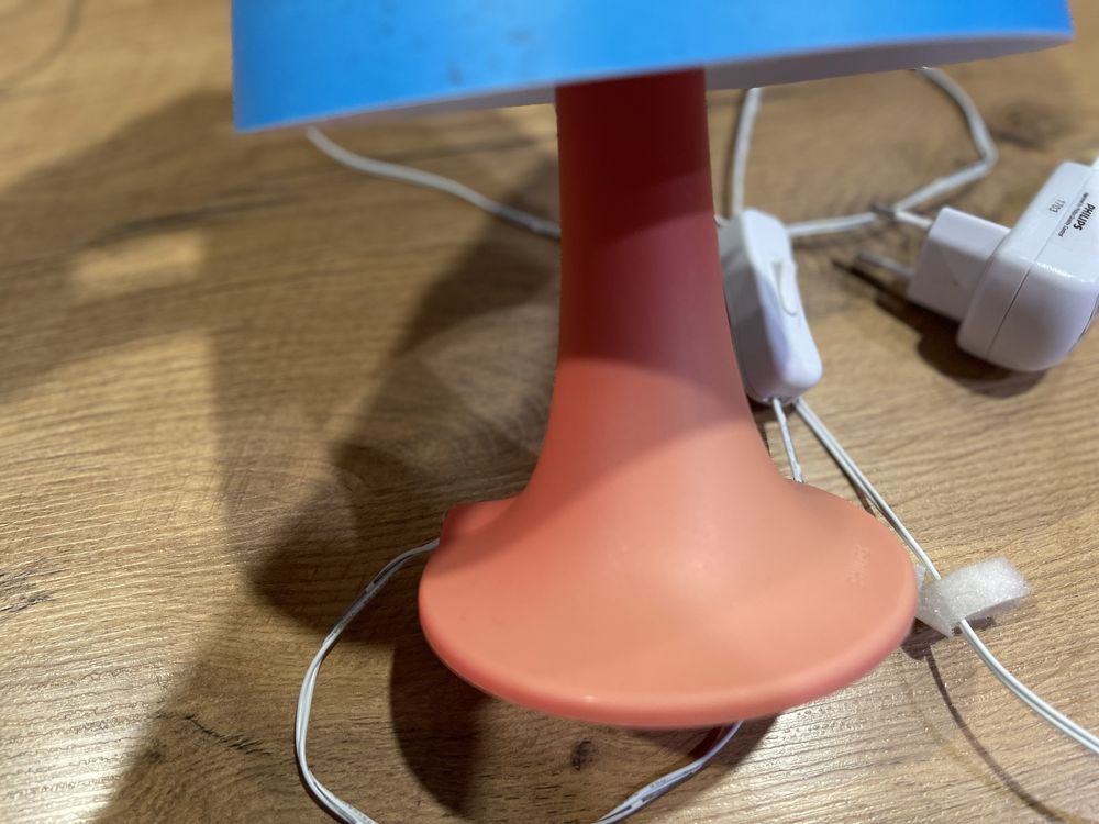 Lampka nocna Auta
