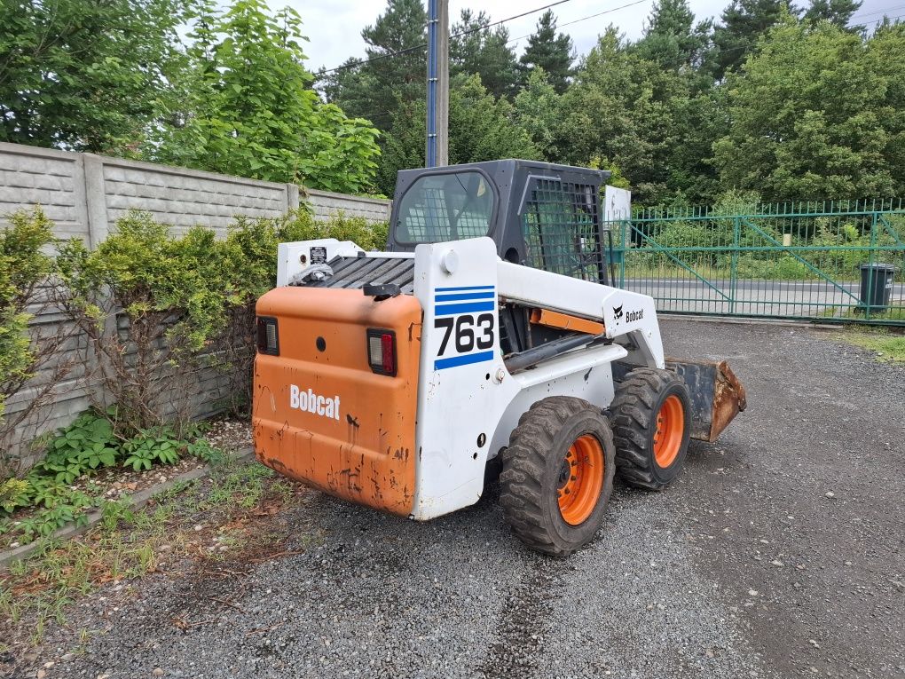 Ładowarka bobcat  763