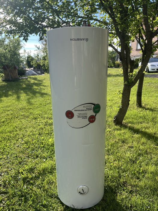 Бойлер ARISTON 80л водонагрівач